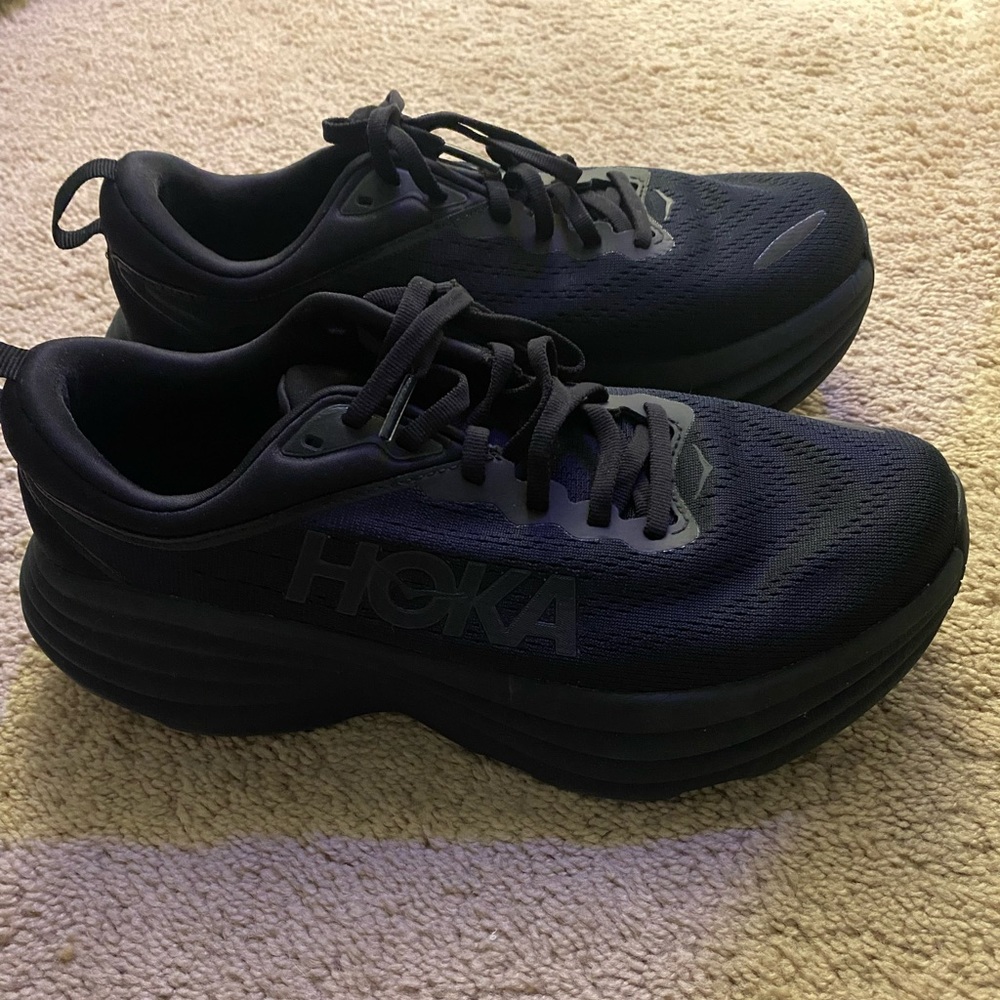 Hoka Bondi 8- like new